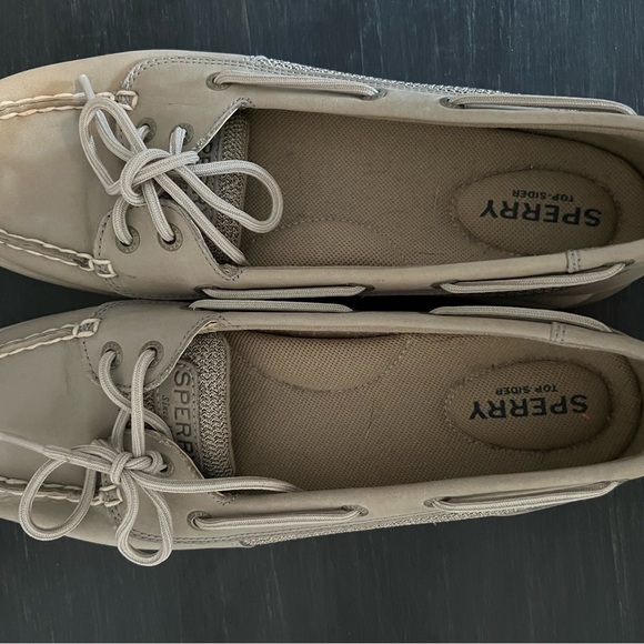 Sperry Women's Tan Boat Shoes - Picture 2 of 5